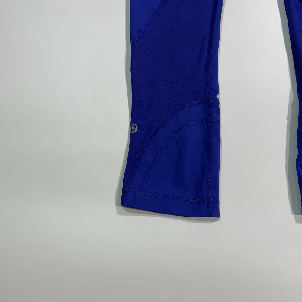Lululemon Blue Capri Athletic Yoga Leggings Pockets‎ Size 4 Workout